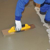 Seramik Malası Kare Dişli 8x8 - Kapalı Plastik Saplı - Yay Çeliği - 40 cm